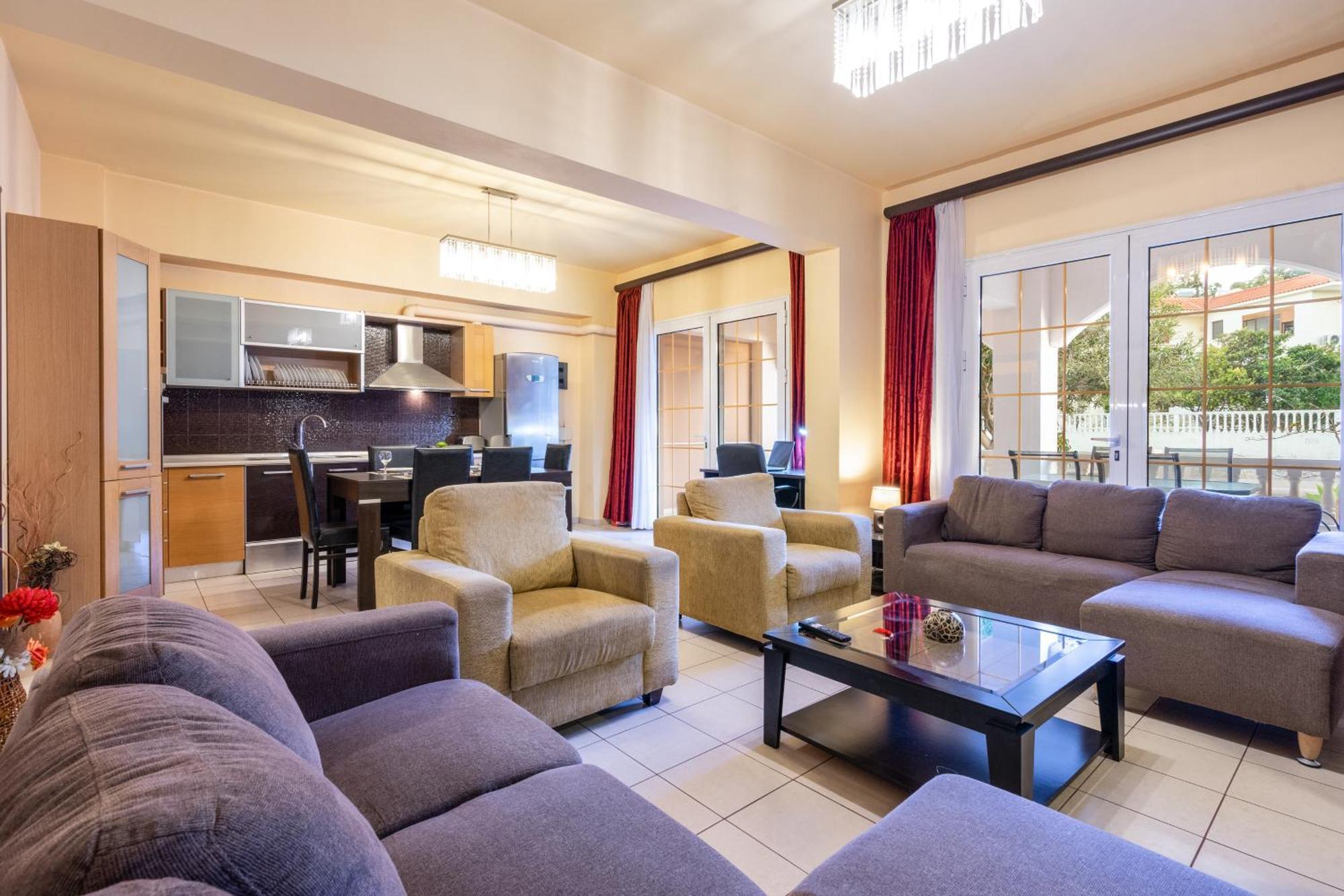 Colonial Family Apartment #4 Ground Floor فاليراكي المظهر الخارجي الصورة